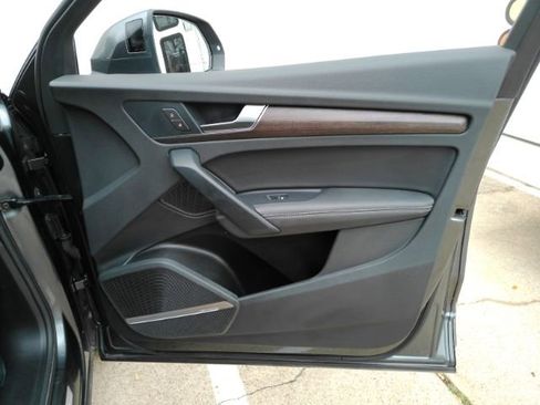 Used 2024 Audi Q5 2.0T Premium Plus image 19