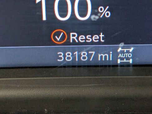 Used 2023 Chevrolet Silverado 2500 LTZ w/ LTZ Convenience Package image 25