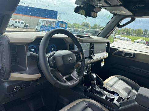 New 2026 Ford Bronco Big Bend AWD/4WD image 17
