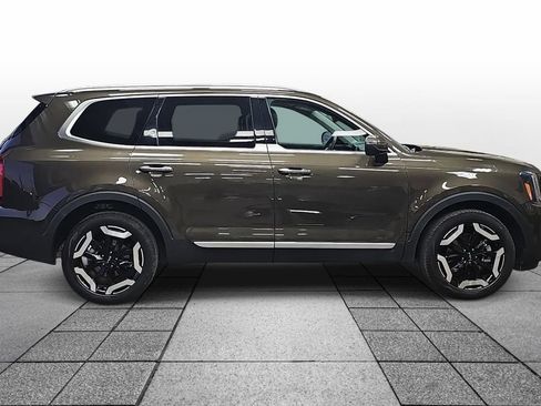 Used 2025 Kia Telluride S AWD/4WD image 4