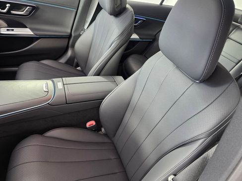 New 2026 Mercedes-Benz E 350 Sedan image 8