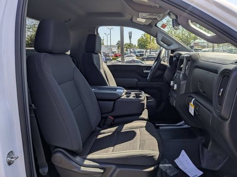 New 2026 GMC Sierra 2500 Pro w/ Convenience Package RWD image 18