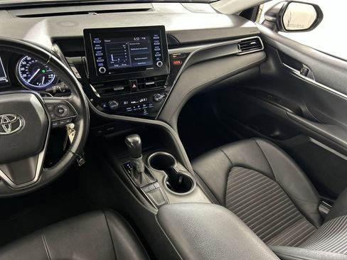 Used 2022 Toyota Camry SE image 22