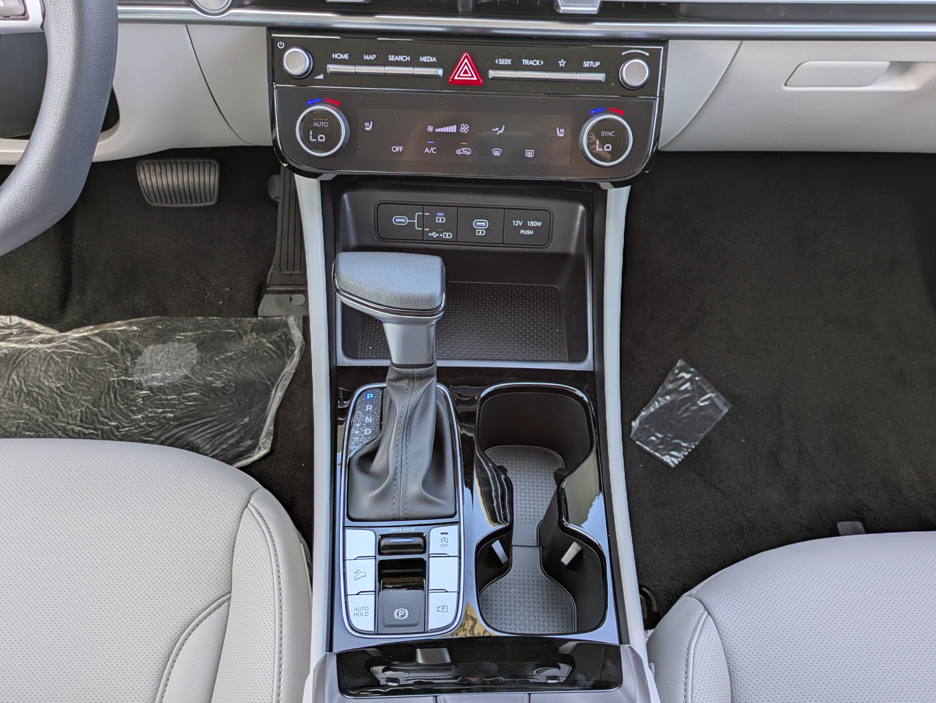 New 2026 Hyundai Tucson SEL Plus FWD image 18