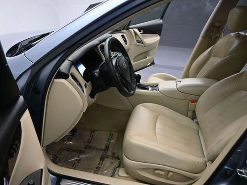 Used 2016 INFINITI QX50 Base w/ Premium Plus Package image 9