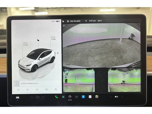 Used 2023 Tesla Model Y Long Range AWD/4WD image 32