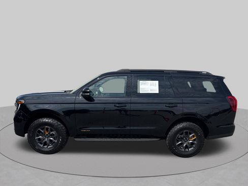 Used 2025 Ford Expedition Tremor AWD/4WD image 4