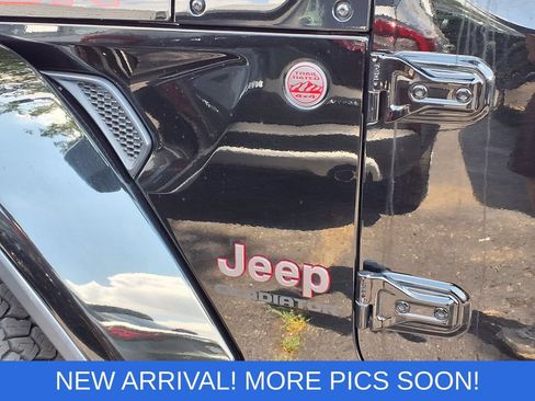 Used 2020 Jeep Gladiator Rubicon AWD/4WD image 11