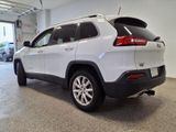 Used 2016 Jeep Cherokee Limited image 2