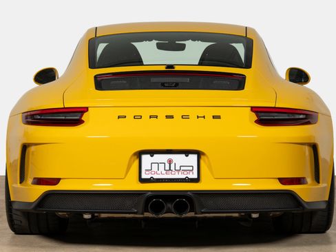 Used 2019 Porsche 911 GT3 RWD image 8