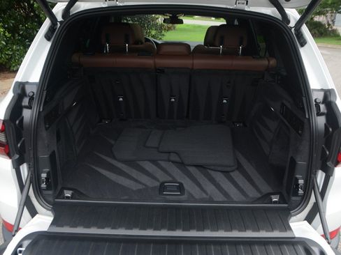 Used 2023 BMW X5 sDrive40i w/ Premium Package RWD image 25