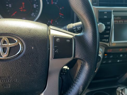 Used 2013 Toyota 4Runner Limited AWD/4WD image 23