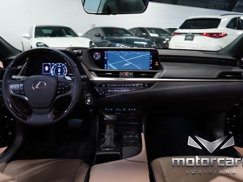 Used 2019 Lexus ES 350 FWD image 32