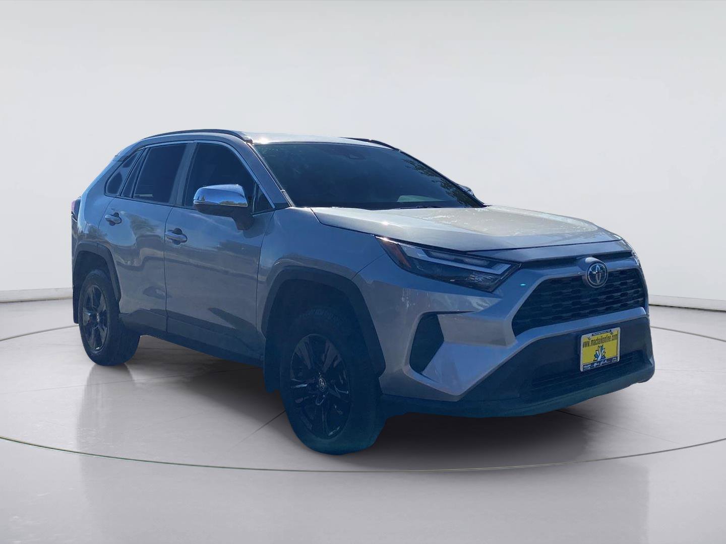 Used 2024 Toyota RAV4 XLE AWD/4WD image 7