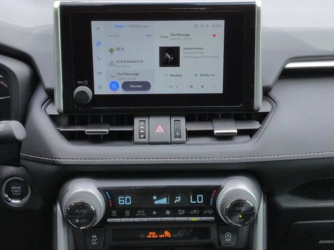 Used 2025 Toyota RAV4 XLE Premium FWD image 18