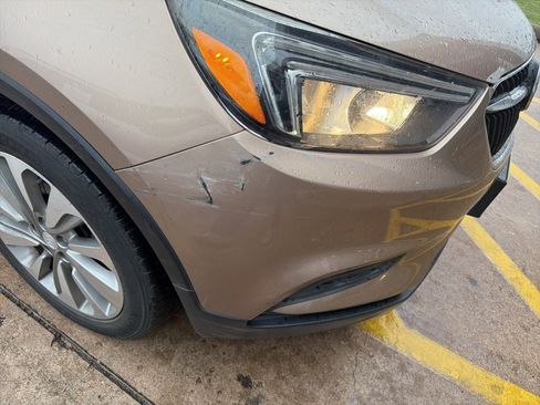 Used 2018 Buick Encore Preferred image 6