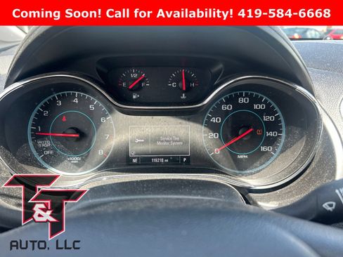 Used 2016 Chevrolet Cruze LT w/ Convenience Package FWD image 10
