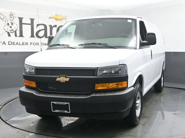 New 2026 Chevrolet Express 2500 w/ Driver Convenience Package RWD image 7