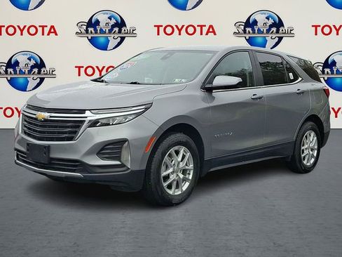 Used 2024 Chevrolet Equinox LT image 3