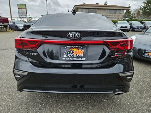 Used 2019 Kia Forte S image 12