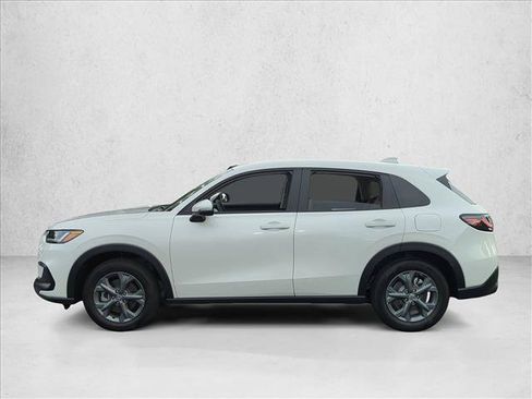 Certified 2026 Honda HR-V LX image 9