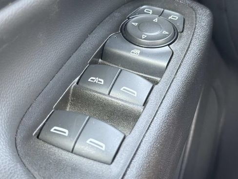 Used 2024 Chevrolet Equinox LT AWD/4WD image 25