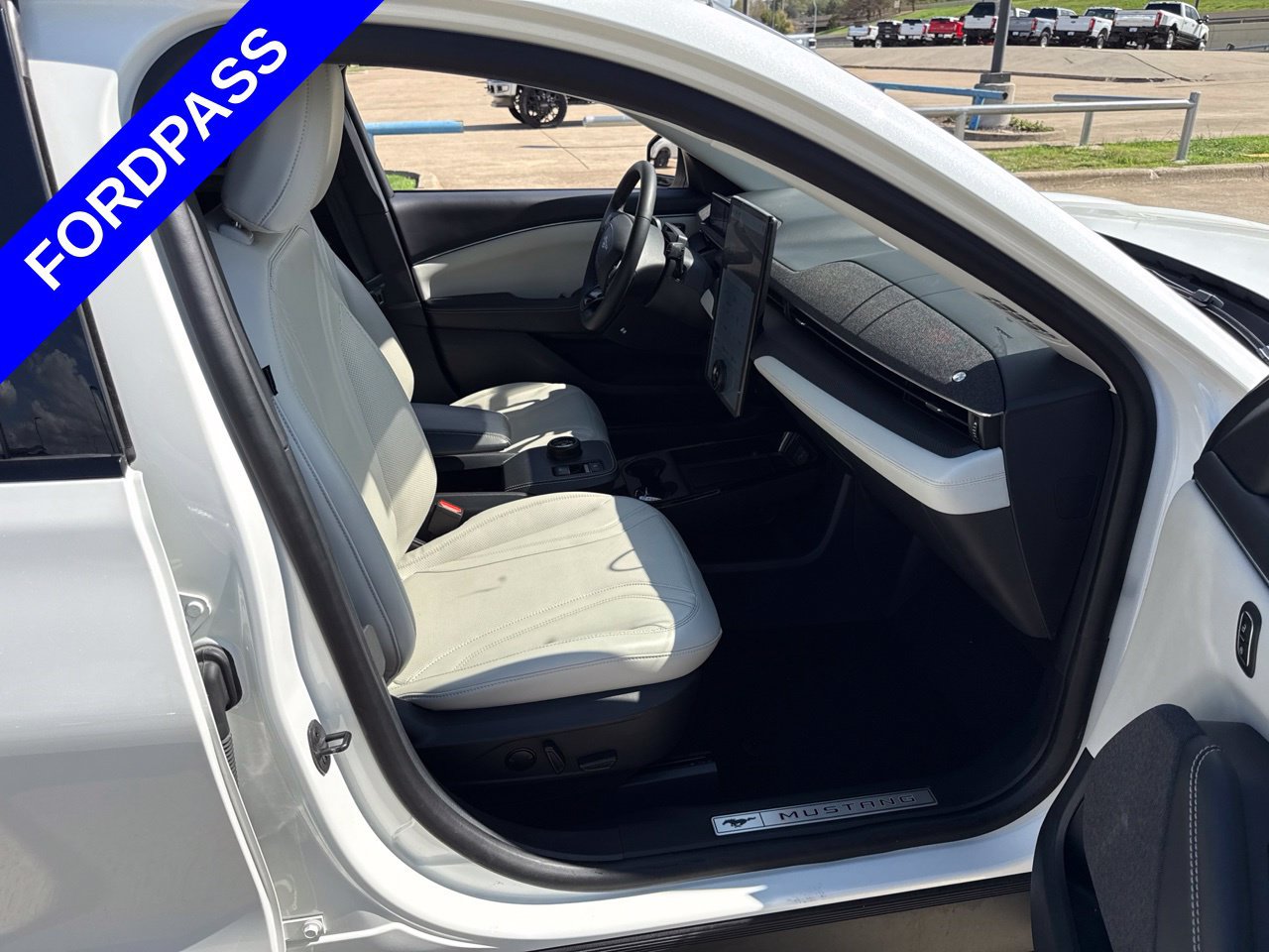 Used 2023 Ford Mustang Mach-E Premium RWD image 15