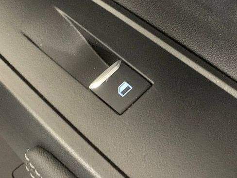 Used 2025 Ford Ranger XLT w/ FX4 Off-Road Package image 37