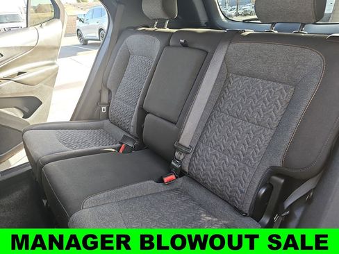 Used 2023 Chevrolet Equinox LT AWD/4WD image 13