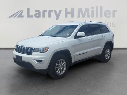 Used 2020 Jeep Grand Cherokee Laredo
