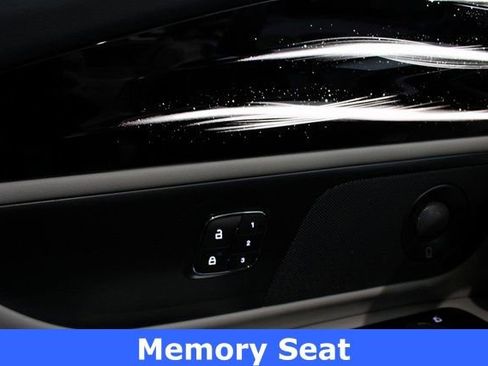 New 2026 Lincoln Nautilus Reserve image 34