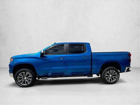 Used 2022 Chevrolet Silverado 1500 LT w/ Leather Package RWD image 6