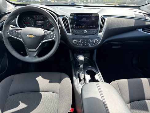 Used 2024 Chevrolet Malibu LT image 22
