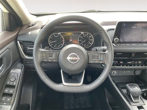 Certified 2023 Nissan Rogue SV w/ SV Premium Package image 12