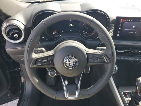 New 2025 Alfa Romeo Tonale AWD/4WD image 21