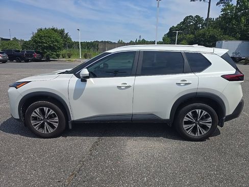 Used 2023 Nissan Rogue SV w/ SV Premium B Package FWD image 8