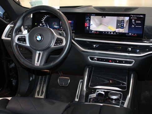 Certified 2025 BMW X6 M60i w/ Parking Assistance Package image 17