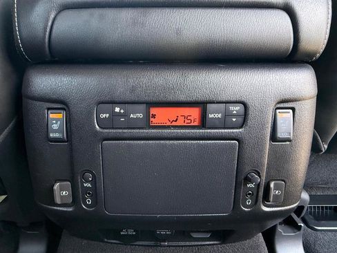 Used 2018 Nissan Armada Platinum w/ Captain Seat Package image 33