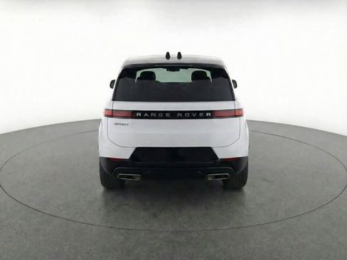 Certified 2025 Land Rover Range Rover Sport SE image 35