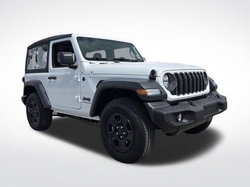 Used 2026 Jeep Wrangler Sport AWD/4WD image 1
