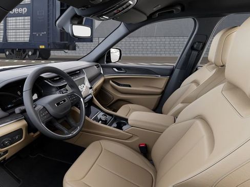 New 2026 Jeep Grand Cherokee L Limited AWD/4WD image 22