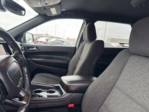 Used 2024 Dodge Durango GT image 27