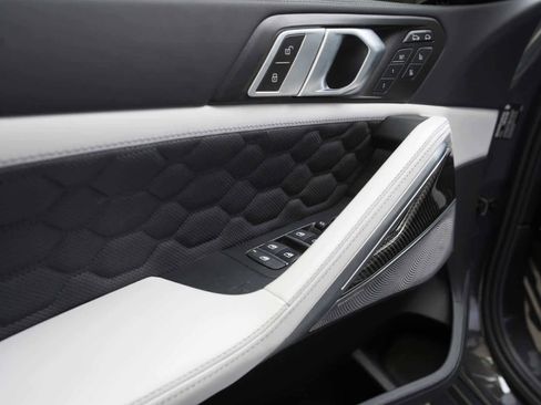 Used 2024 BMW X6 M Competition w/ Executive Package image 16