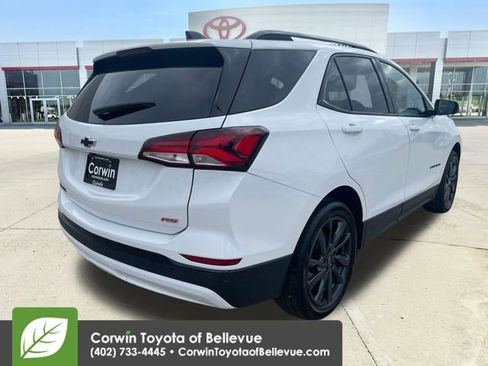 Used 2024 Chevrolet Equinox RS w/ RS Leather Package FWD image 5