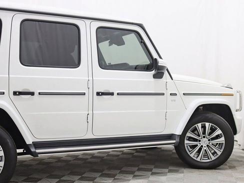 Used 2021 Mercedes-Benz G 550 image 10