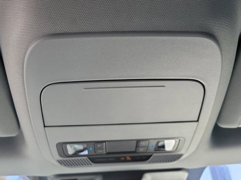 Used 2022 Ford F150 XLT w/ Equipment Group 302A High image 33