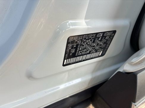 Used 2023 Nissan Rogue Platinum FWD image 29