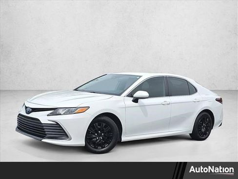 Used 2023 Toyota Camry LE FWD image 1