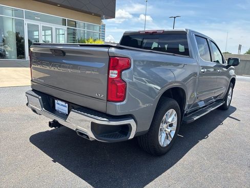Used 2021 Chevrolet Silverado 1500 LTZ w/ LTZ Premium Package AWD/4WD image 5