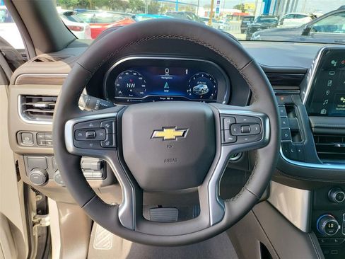 Used 2024 Chevrolet Tahoe LT w/ Luxury Package RWD image 35